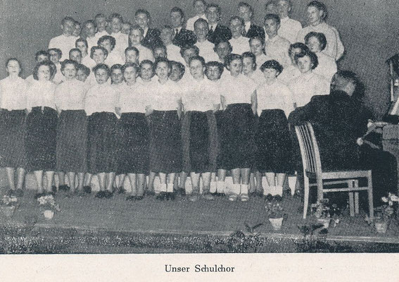 ca. 1956: Schulchor, Foto O. Hauck
