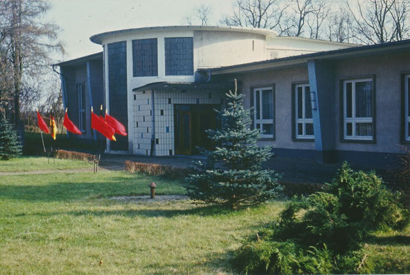 1973: Die Aula